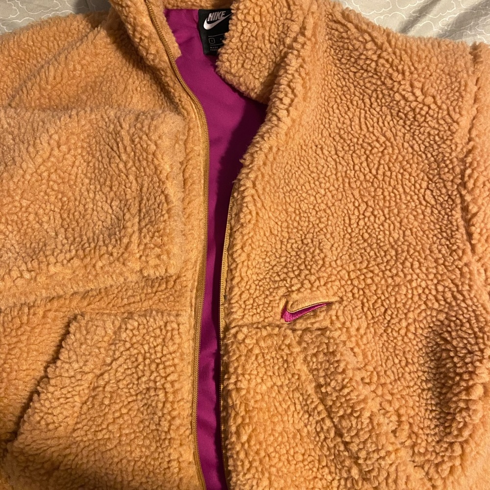 Nike sherpa jacket